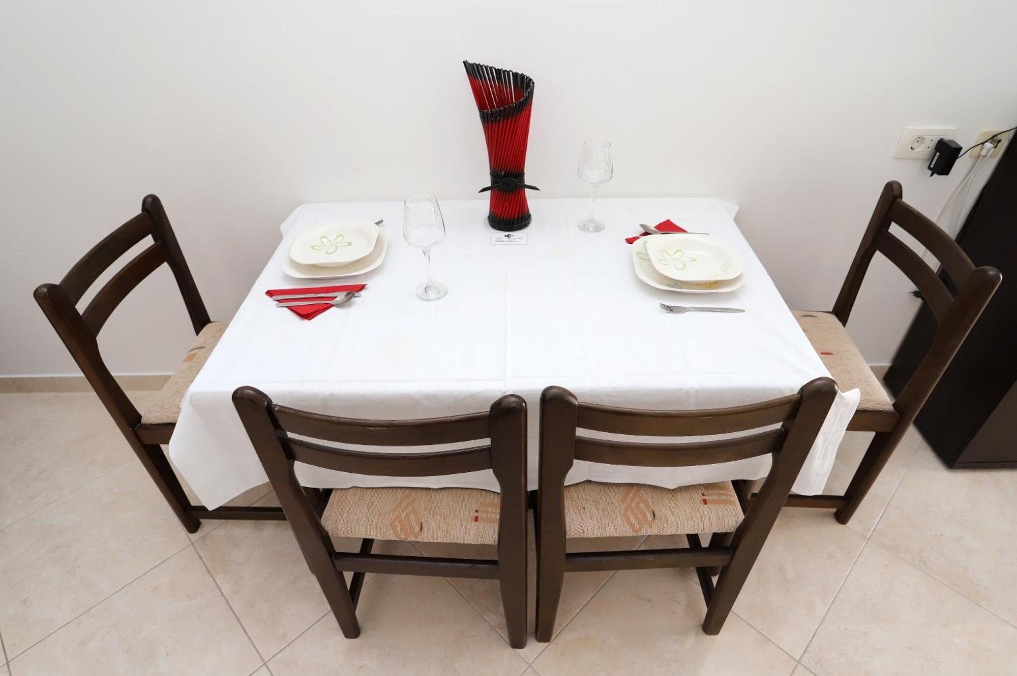 Apartments Edita & Robert لوكفا روجوزنيكا المظهر الخارجي الصورة