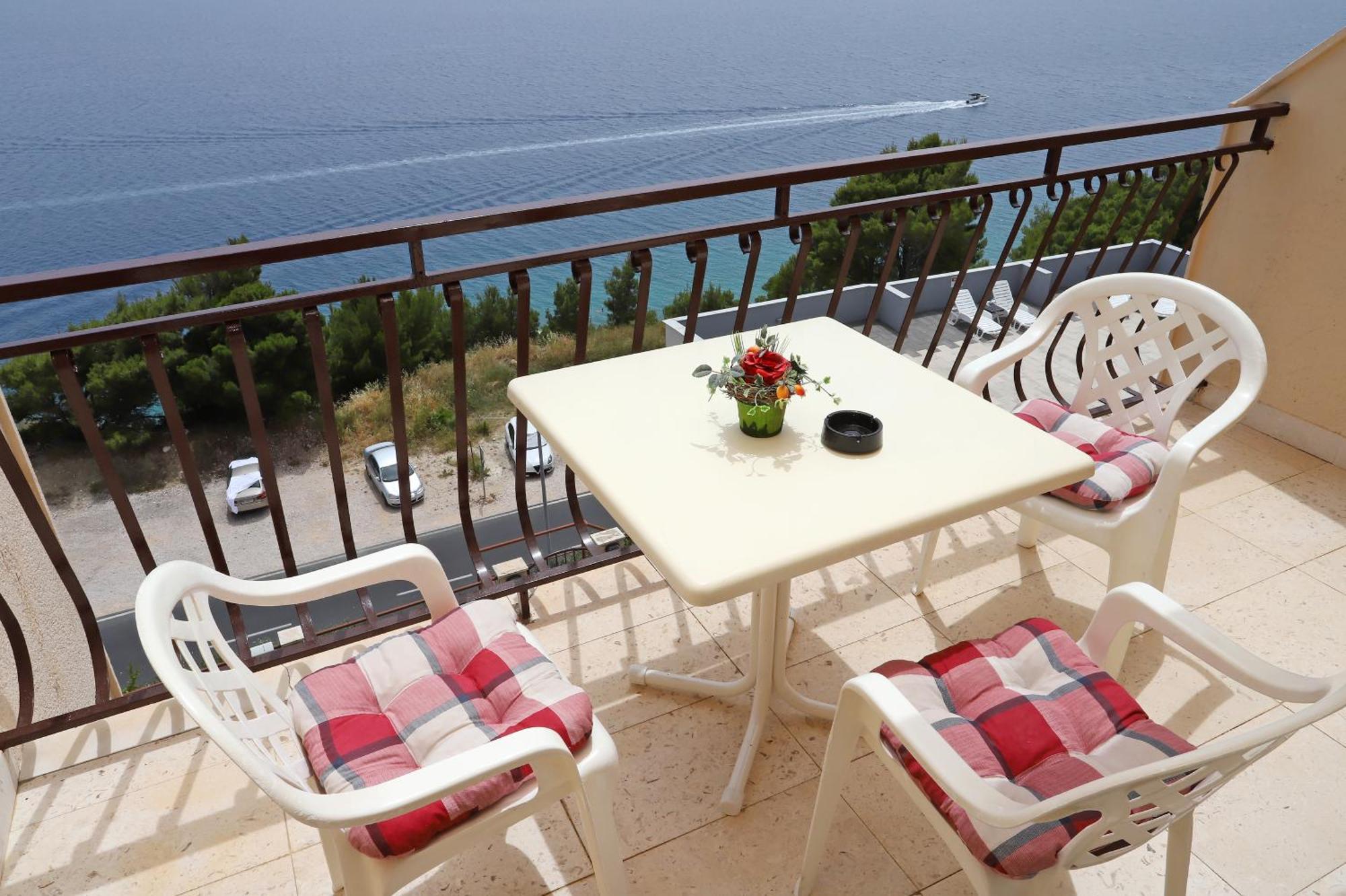 Apartments Edita & Robert لوكفا روجوزنيكا المظهر الخارجي الصورة