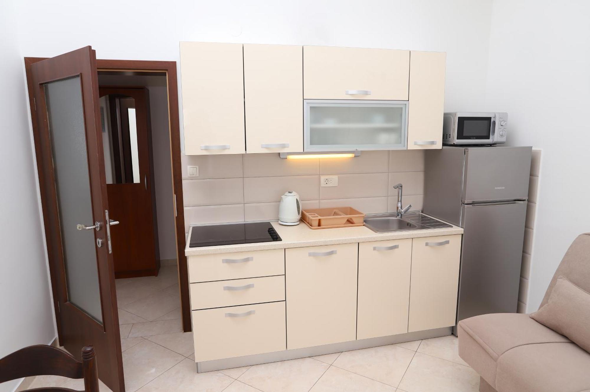 Apartments Edita & Robert لوكفا روجوزنيكا المظهر الخارجي الصورة