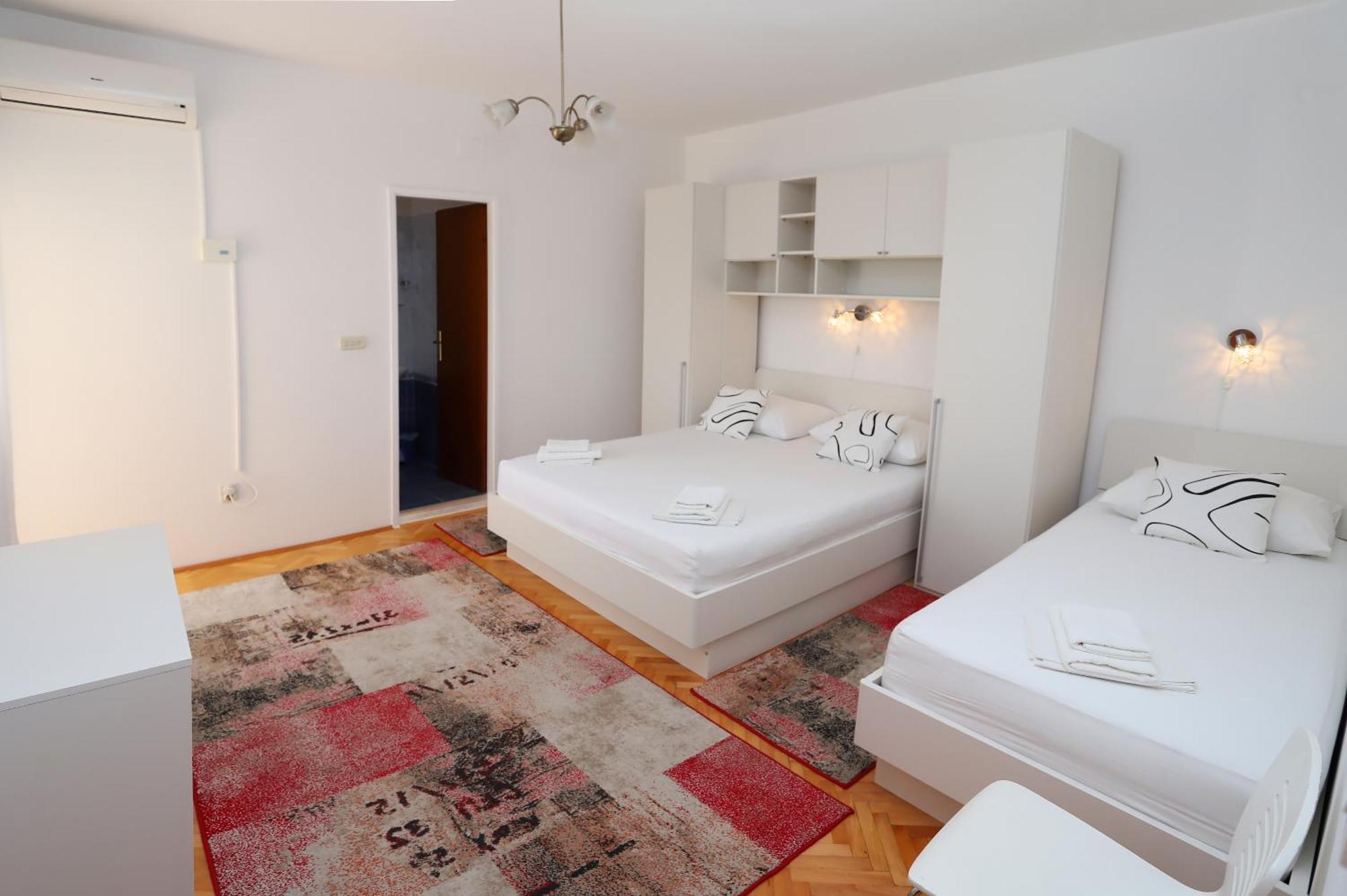 Apartments Edita & Robert لوكفا روجوزنيكا المظهر الخارجي الصورة
