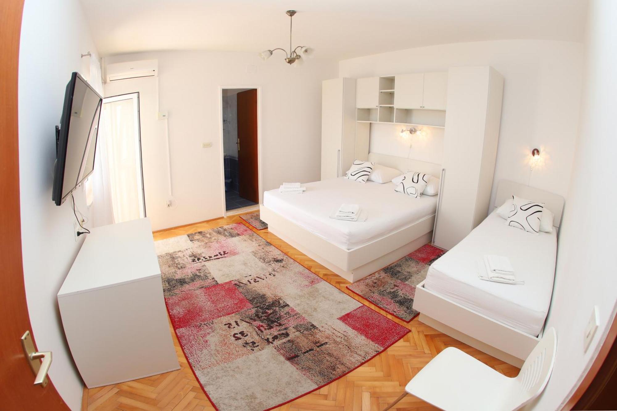 Apartments Edita & Robert لوكفا روجوزنيكا المظهر الخارجي الصورة